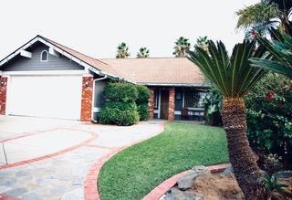 910 4th St, Orange Cove, CA 93646