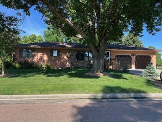 792 Illinois Ave, Platte, SD 57369