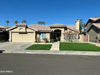 1302 W Honeysuckle Ln, Chandler, AZ 85248