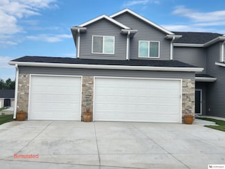5925 S 94th St, Lincoln, NE 68526