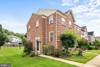 7831 Mistic View Ct, Derwood, MD 20855