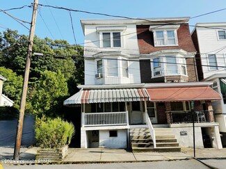 656 Arlington St, Tamaqua, PA 18252