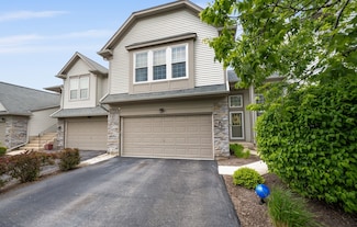 497 Metropolitan St Unit 223, Aurora, IL 60502
