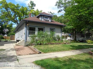 1129 Bement St, Lansing, MI 48912