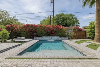 4530 N 15th St, Phoenix, AZ 85014
