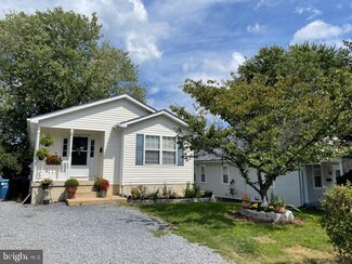 308 Liberty St, Berryville, VA 22611