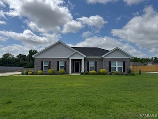 70 Beckett Ln, Newton, AL 36352