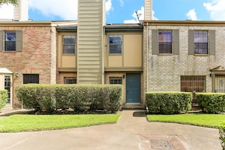 9901 Sharpcrest St Unit B3, Houston, TX 77036