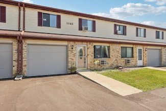 1143 Vogt Dr Unit 16, West Bend, WI 53095