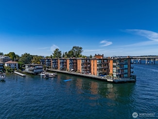 2360 43rd Ave E Unit 203, Seattle, WA 98112