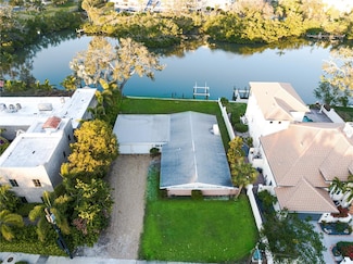 1821 Lincoln Dr, Sarasota, FL 34236