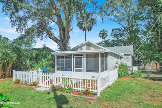 847 Jasmine Ave, Daytona Beach, FL 32117