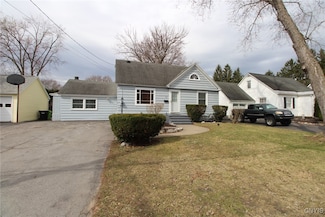 206 Helen St, North Syracuse, NY 13212