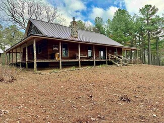 3091 Madison 3050, Huntsville, AR 72740