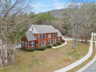 2602 Calumet Dr SE, Brownsboro, AL 35741