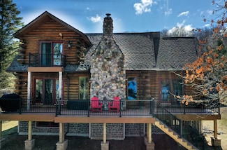 871 207th St, Dresser, WI 54009
