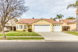 985 Golf Ave, Lemoore, CA 93245
