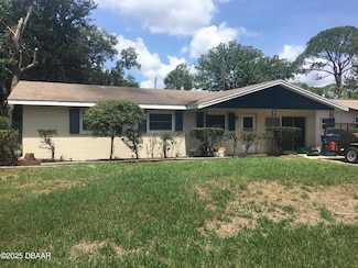 1500 Wildrose Ln, Daytona Beach, FL 32117