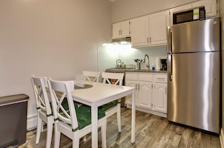 208 48th St Unit 16, Union City, NJ 07087