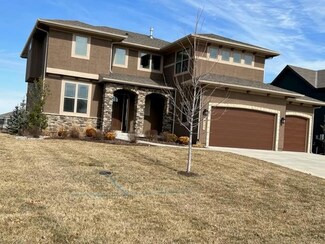 19703 Barstow St, Spring Hill, KS 66083