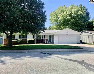 119 Froese Dr, Inman, KS 67546