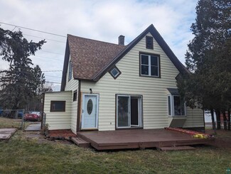 1823 8th Ave, Two Harbors, MN 55616