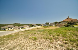 2006 Valencia Dr N Unit 83, Kerrville, TX 78028