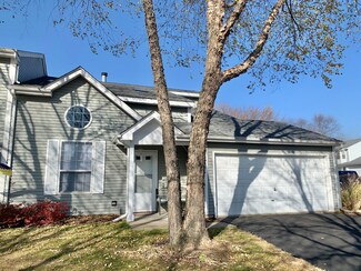 318 Newbury Dr, Island Lake, IL 60042