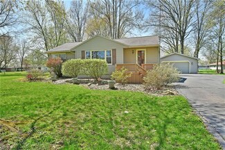 5863 Emerson Ave NW, Warren, OH 44483