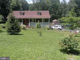 2536 Fulton Rd, Hedgesville, WV 25427