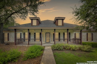 137 Rodeo Dr, Spring Branch, TX 78070