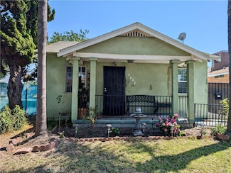 2708 Iowa Ave, South Gate, CA 90280