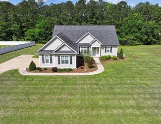 215 Trail Creek Dr, Thomasville, GA 31757