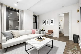 15 Park Row Unit 4K, New York, NY 10038