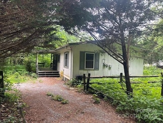 237 E View Rd, Sylva, NC 28779