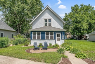 619 4th Ave E, Shakopee, MN 55379