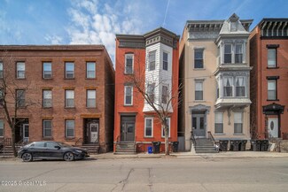 229 2nd St Unit 1, Troy, NY 12180