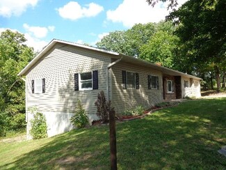247 County Road 415, Bonnots Mill, MO 65016