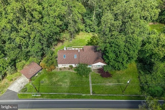 5895 Glen Rd, Coopersburg, PA 18036