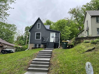 667 S Ira St, Richland Center, WI 53581