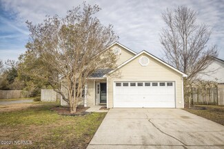 2812 Miranda Ct, Wilmington, NC 28405