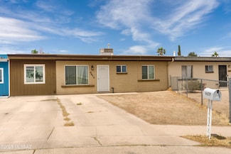 6629 E Escalante Rd, Tucson, AZ 85730