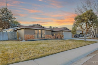 12162 W Combes Park Dr, Boise, ID 83713