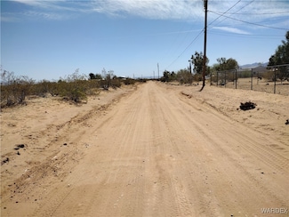 3456 Lochiel Rd, Golden Valley, AZ 86413