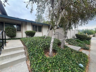 1791 E Avenida de Las Flores, Thousand Oaks, CA 91362