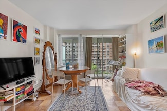 100 York St Unit 10R, New Haven, CT 06511