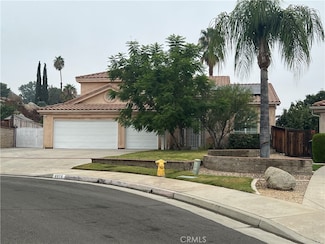 1375 Jones St, Hemet, CA 92543