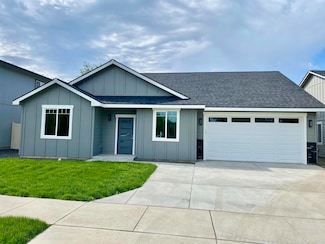 2021 W Walker Ave, Spokane, WA 99208