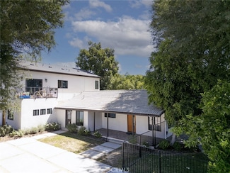 20347 Runnymede St, Winnetka, CA 91306
