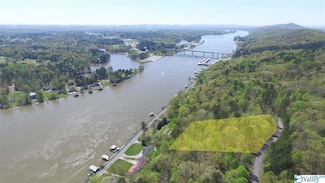 7&8 Somerset Chase, Gadsden, AL 35901